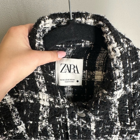 ZARA Tweed Plaid Raw Hem Shirt Jacket Shacket Black White Snap Buttons Size XS - Picture 10 of 11